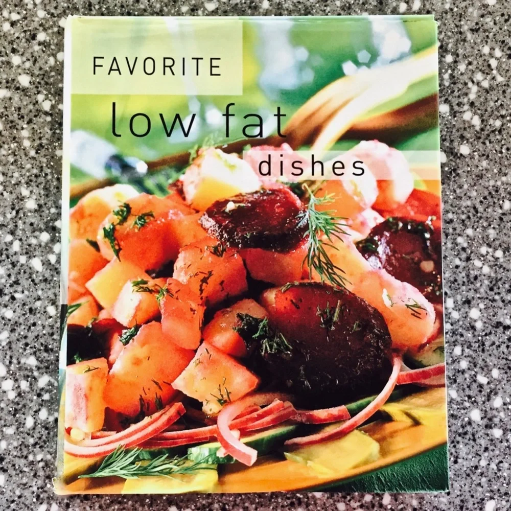 FAVORITE LOW FAT DISHES Cookbook